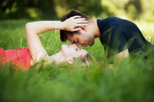 4  דרכים לשיפור ההנאה שלכם בזוגיות
